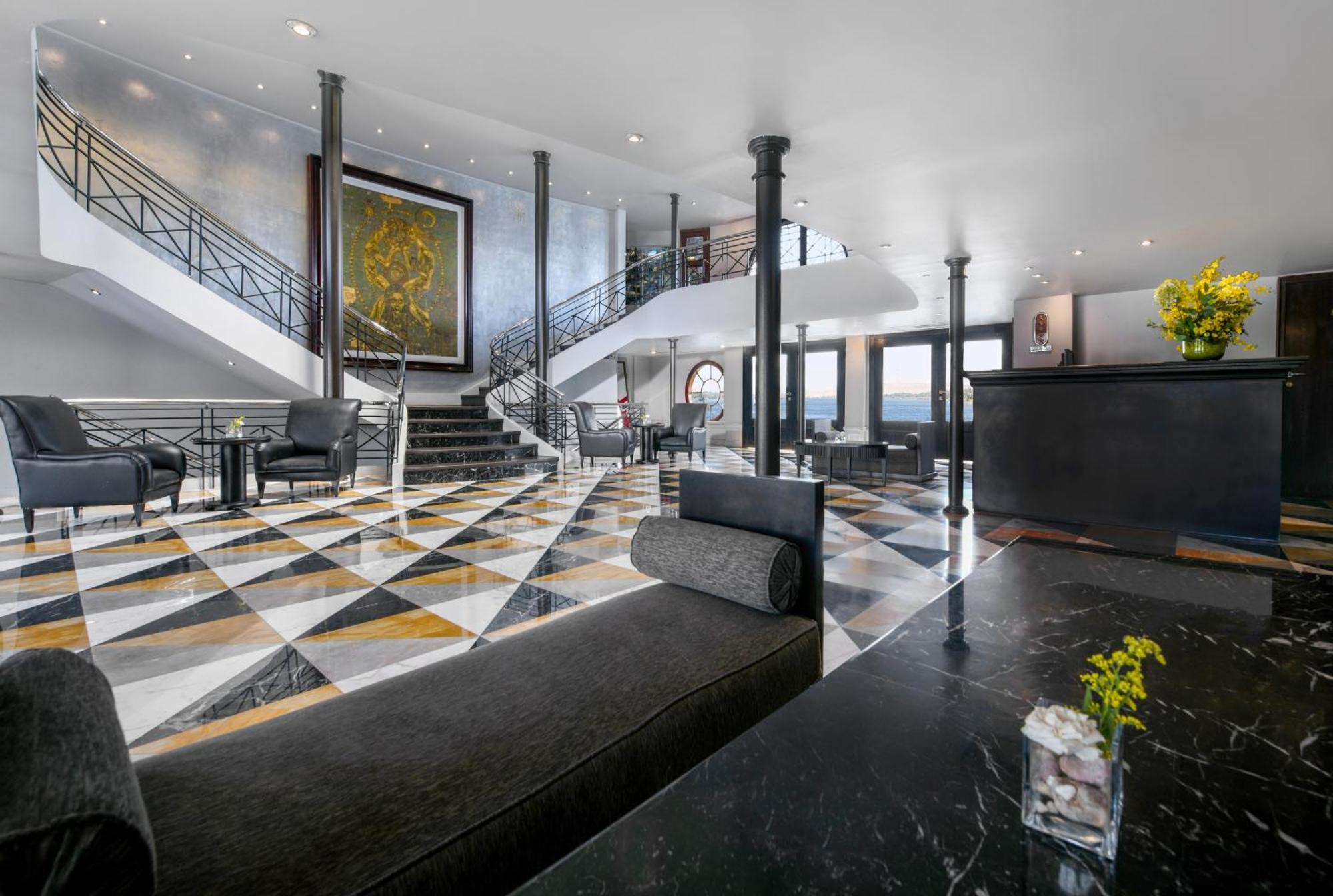 Hotel Moevenpick Ms Sunray Luxor Esterno foto
